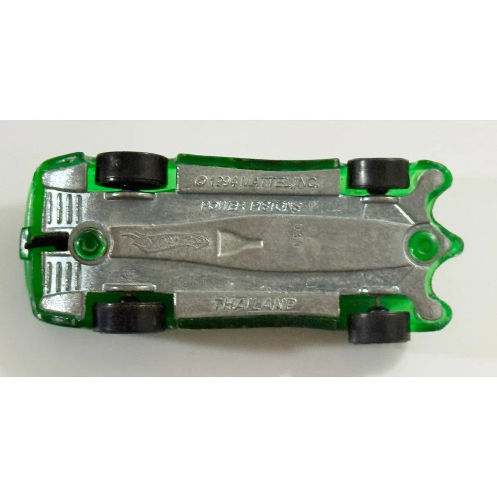 Hot Wheels Power Pistons‎ Kids 1:64 Green Translucent X-Raycers Flame 99 Car